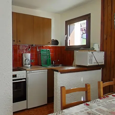Apartment Appt Cosy 3 Pieces, 6 Pers, Parking, Pres Centre, - Fr-1-241-55 *